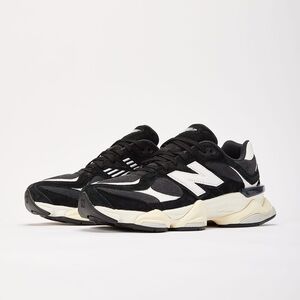 New Balance 9060 Sneakers Size 7